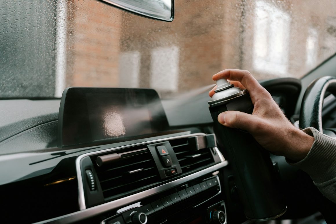 How to Deodorize a Car Fast and Keep It Fresh